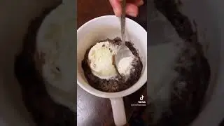 Oreo Cake in a mug