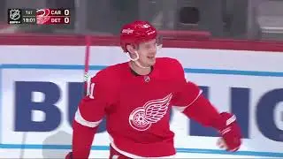 Dominik Kubalik scores his 20th vs Hurricanes (3/31/23)