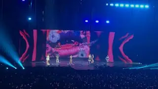 As If It&rsquo;s Your Last @ BLACKPINK Paris Z&eacute;nith Arena