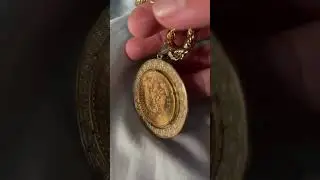 22k 1945 centenario 🔥💯 14k Versace bezel with a 26&rdquo; 14k 7mm semi solid rope chain 😎