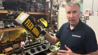 Mercury Outboard rebuild boring honing (Part 18)