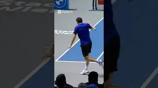 Thiem Unleashes Back-To-Back INSANE Backhands 😍