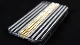 Flashing Rhinestone Bling Cases for Apple iPhone 4 and iPhone 4s