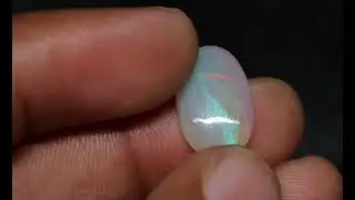 Natural Australian Opal 3.07 Carat - 7O-030040