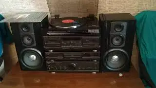 Technics блочный с колонками Sony. А также виниловый проигрыватель Videoton GSP - 309.