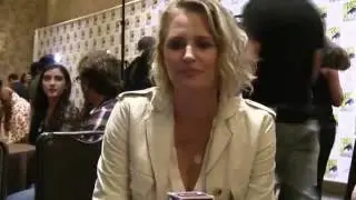 Samantha Smith - Supernatural Interview at Comic-Con 2016