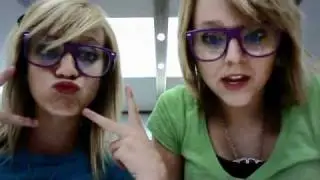 just like ijustinee (: