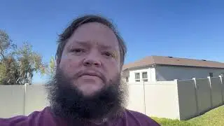 I&rsquo;m Practicing Camera Confidence &ndash; Day 3 (Getting More Comfortable on Camera)