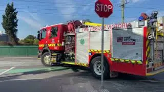 FRV-Fs35 sto/ Pumper 35A/Pumper 35B responding/On sece. (VEMTEC TRUCK)-Car 019