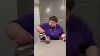 How to Make a Red Velvet Latte