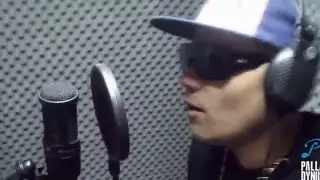 MC Presuntinho - Ela &Eacute; Incr&iacute;vel (Dj Paladinus) V&iacute;deo Clip Oficial