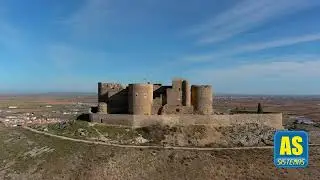 Dron sobre la Crestería de Consuegra: Los Molinos y el Castillo de la Muela