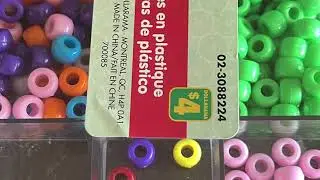PLASTIC BEAD SET