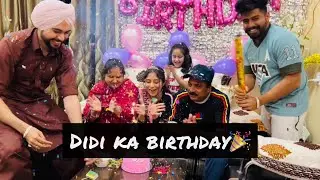 Alia ne diya di ko gift 🎁