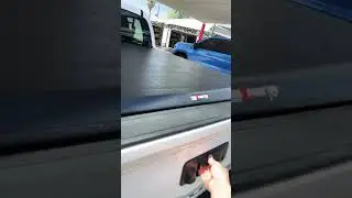 Сворачивающийся чехол для багажника на Toyota Tacoma