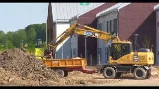 Колесный экскаватор Komatsu PW-160