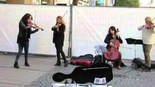 Street Entertainers in Munich, Germany