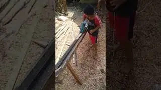 Gara gara lockdn ,libur skllh.alhsil bljr nukang dah