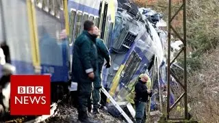 Germany train crash: Several killed near Bavarian town of Bad Aibling - BBC News