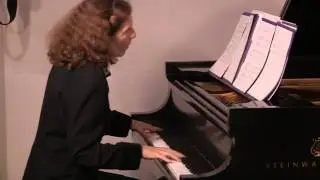Carolyn Enger Performs &ldquo;The Birds of Barclay Street&rdquo; by Sean Hickey