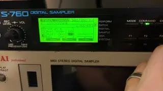 Roland S760 vintage 16 bit sampler playing the chops - 90’s style House Music - MikeSynth