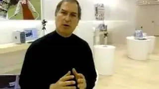 Steve Jobs explains the Apple Store