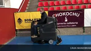 FREGADORA HOMBRE A BORDO