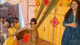 CHHOTE CHHOTE BHAIYO KE / HALDI MEHNDI / Performance / DANCE /#haldimehndi #weddingperfomance #dance