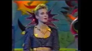 Julian Clary - Face the Music