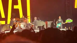 Rise Against - Savior @ KROQ Almost Acoustic Christmas 2025