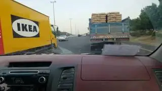 طريق مطار الكويت الدولي