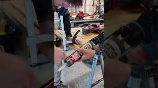 Glazing an internal oak door 😮🤘👌🏻 #woodworking #carpentery #carpenter #doors #glass #tools