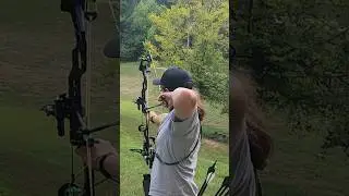 Shooting bow #3darrow #archery #3darchery #bow #outdoors #archerylife