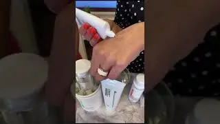 DESEMBRE SNAIL SLIME BLEMISH BALM Успокаивающий и восстанавливающий ВВ-крем с муцином улитки, 50 мл