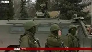 BBC News  Ukraine crisis  Obama urges Putin to pull troops back