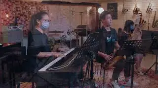 Maroon 5 Ft. Wiz Khalifa - Payphone (TENOR SAXOPHONE & PIPA Cover)
