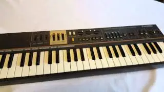 Casio Casiotone MT-68 Synthesizer Keyboard