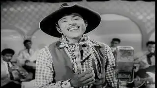 Kaalam Seidha Komalithanatthil HD Song