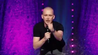 Homot j&auml;&auml;kiekkoilijat | TOMMI YLIM&Auml;INEN @ Stand up!, kolmas kausi.