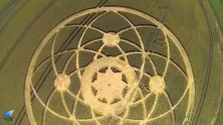 Flying above Crop Circles 2013 - Aerial View Tricopter FPV HD