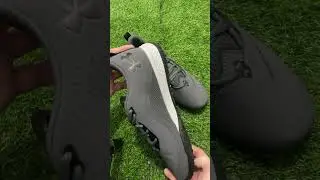 First looks at the Under Armour Shadow 2 Turf Football Shoes #boots #football #soccer #underarmour