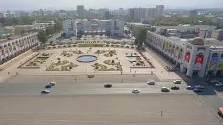 Собери команду мечты с помощью job.kg! Следуйте за желтой машиной!