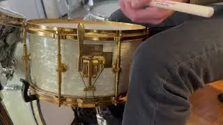 7&rsquo;&rsquo; x 14&rsquo;&rsquo; Gretsch Gladstone 2-Way Snare Drum (Nick Fatool Drum) (1939?)