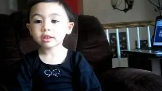 Smart ella patalinghug 3 years old