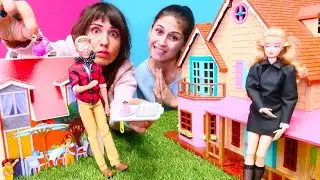 Oyuncak bebek evleri. Ayşe ve Ümit kiralık ev arıyorlar! Barbie oyunu