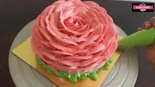 Giant Rose Cake/3D Rose cake/Whipped cream Decoration.
