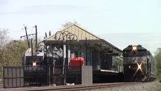 Race!  Norfolk Southern Trash Train vs NJ Transit Train at Union, NJ