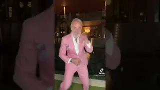 Video tik tok di Gi&agrave;nluca Vacchi #gianlucavacchistyle #style #vacchi
