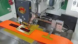 High quality programmable pattern sewing machine for attaching Logo / Label / Tags