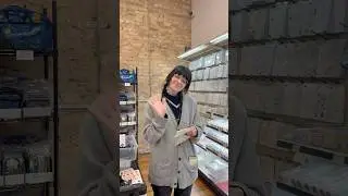 Обновите стену наклейками! ✨ На прошлой неделе Сид обновила нашу стену, и она выглядит потрясающе...
